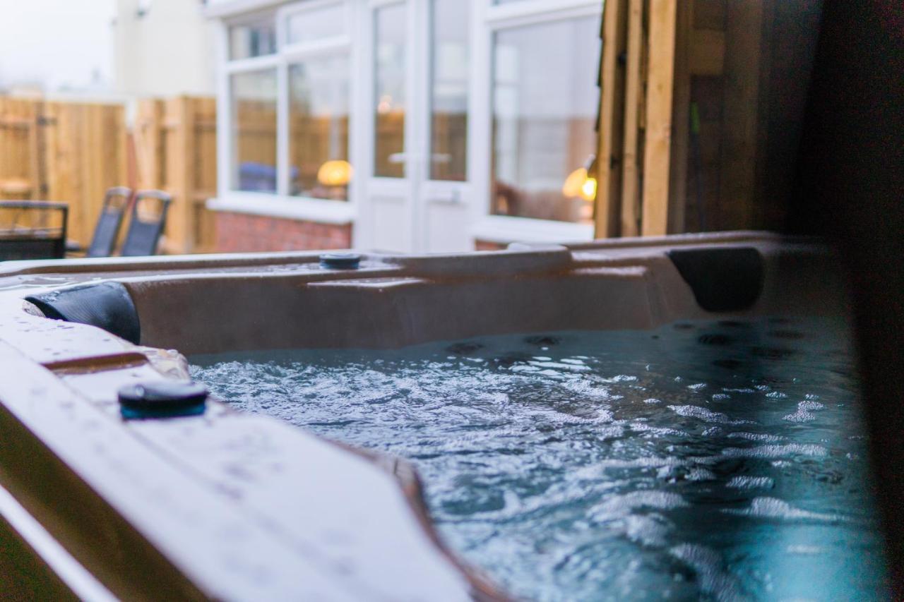 Hot Tub Pet Friendly Luxury Cosy Cottage, Near Withernsea And Patrington Welwick Exterior photo